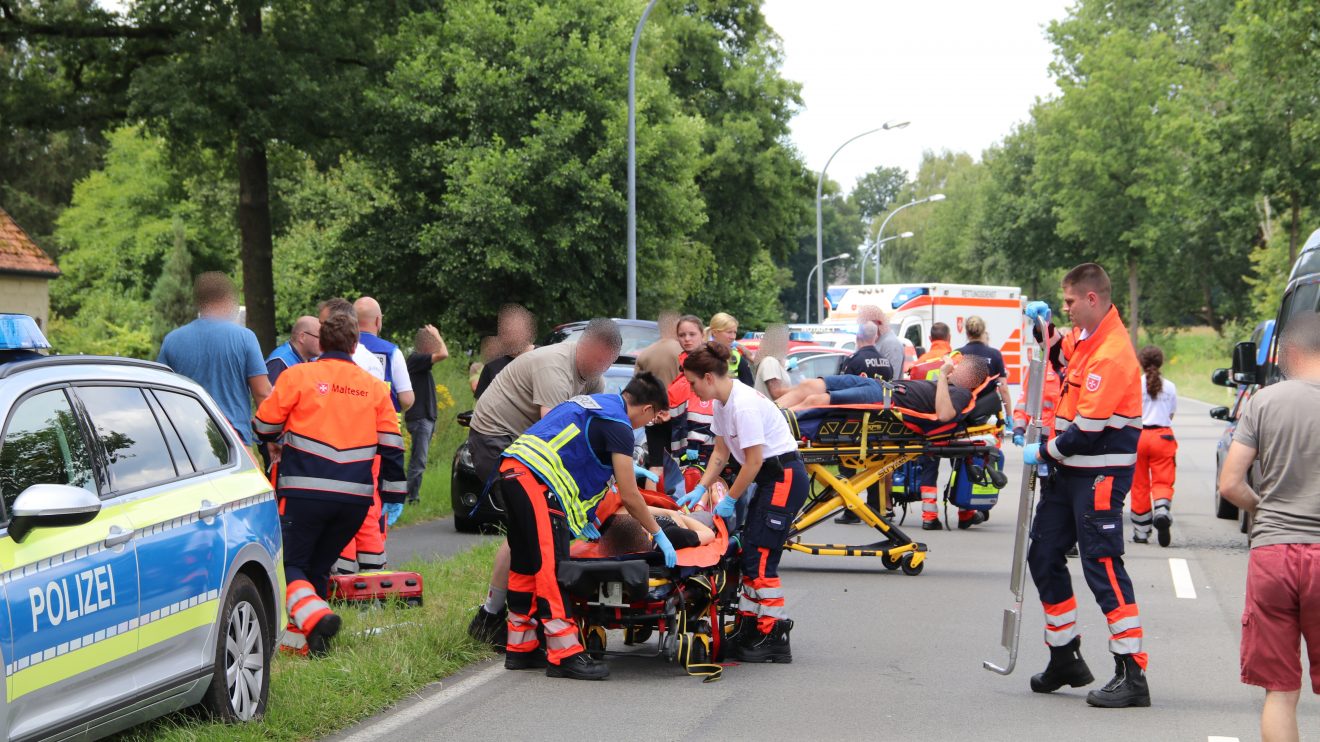 Auf der Ruller Straße (L 109) ereignete sich am Freitagnachmittag ein schwerer Verkehrsunfall. Foto: Marc Dallmöller / md-foto.com