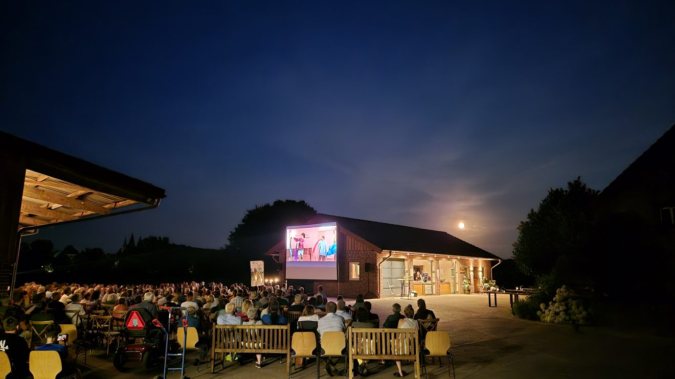 Das „Sommerflimmern“ in Wallenhorst-Lechtingen auf dem Gallowayhof Thünker. Foto: Marc Dallmöller / md-foto.com