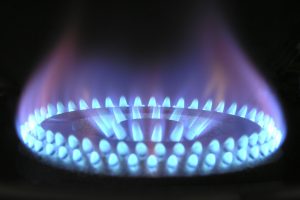 Nun ist Wallenhorst an der Reihe: Künftig erhält die Gemeinde anstatt des bisherigen L-Gases das H-Gas. Dafür müssen die erdgasbetriebenen Geräte in Wallenhorst umgestellt und alle Anwohner mehrfach besucht werden. Symbolfoto: Steven / Pixabay