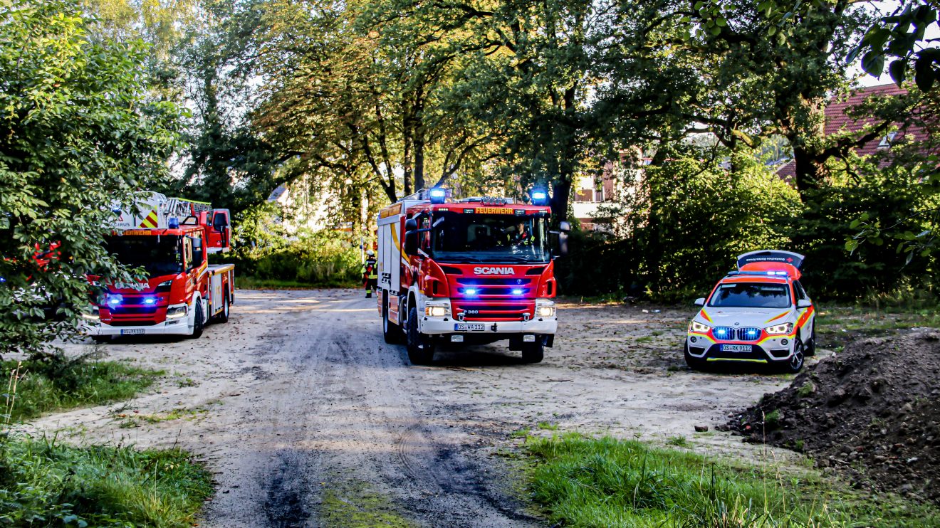 Einblicke in die gemeinsame Großübung der Feuerwehren Wallenhorst und Rulle sowie des DRK Wallenhorst. Foto: Marc Dallmöller