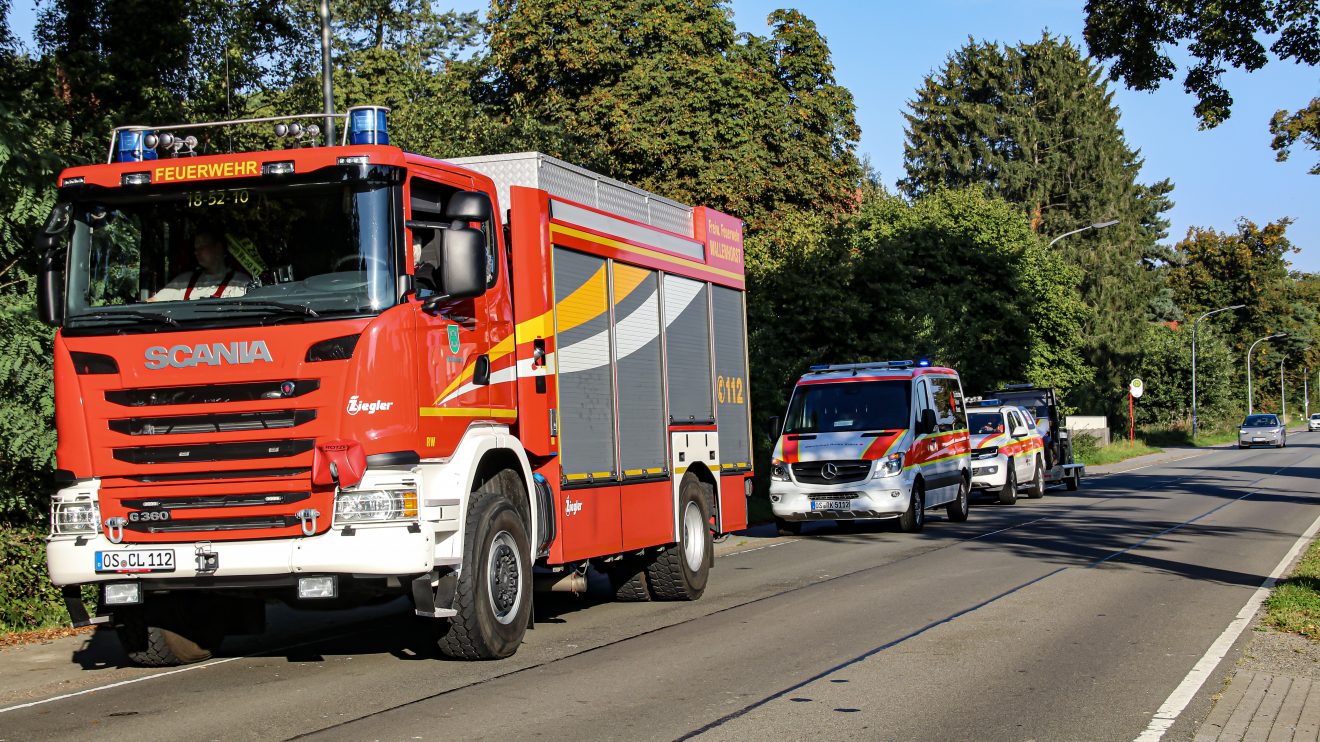 Einblicke in die gemeinsame Großübung der Feuerwehren Wallenhorst und Rulle sowie des DRK Wallenhorst. Foto: Marc Dallmöller