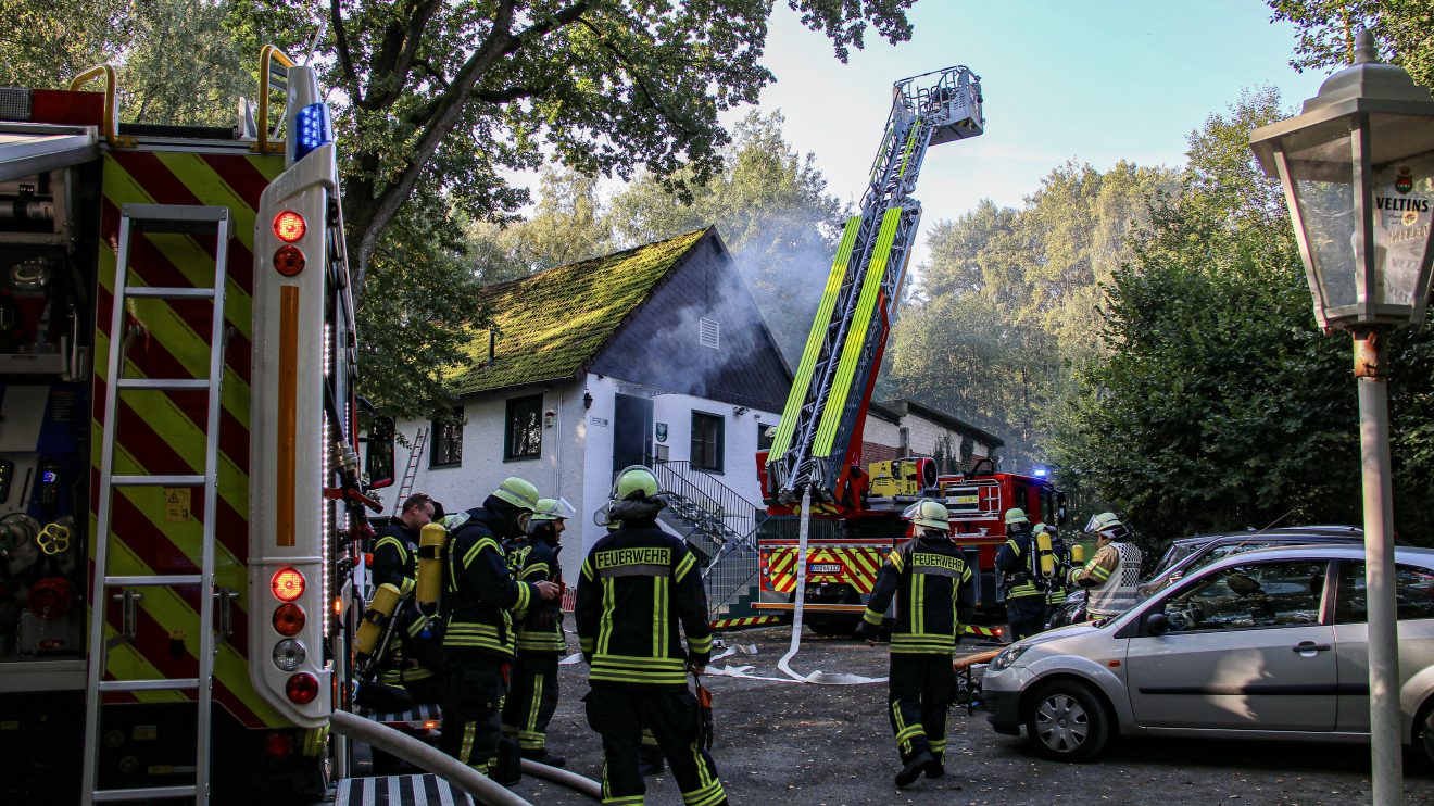 Einblicke in die gemeinsame Großübung der Feuerwehren Wallenhorst und Rulle sowie des DRK Wallenhorst. Foto: Marc Dallmöller