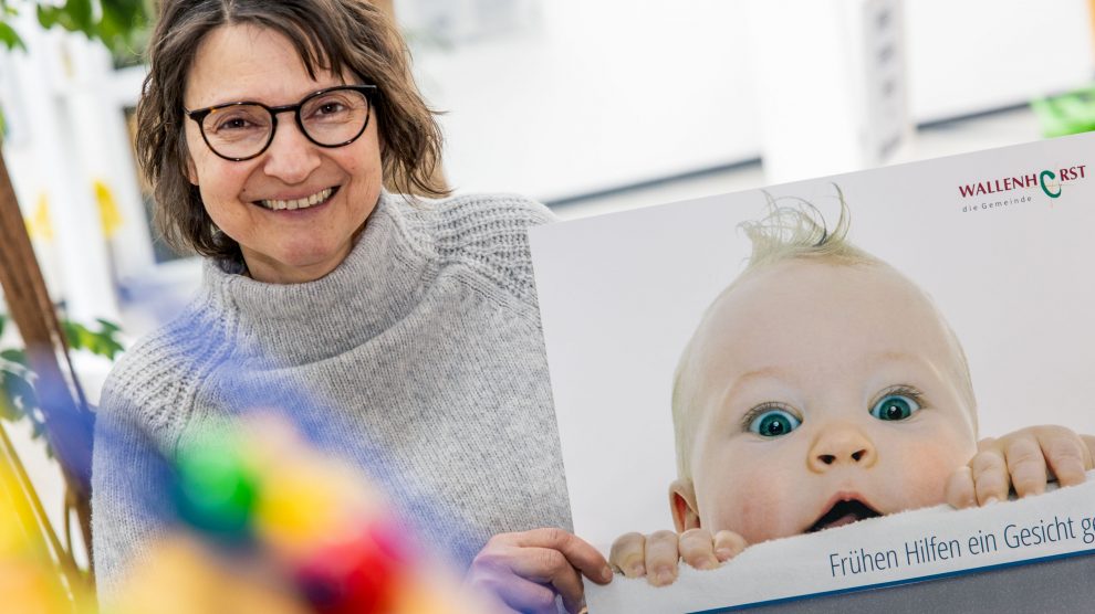 Mona Elbel lädt im Rahmen der Frühen Hilfen in die „bunte Krabbelkiste“ ein. Foto: André Thöle / Gemeinde Wallenhorst