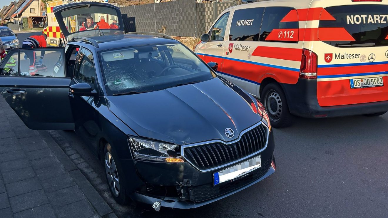 Verkehrsunfall auf der Hans-Böckler-Straße in Wallenhorst am Donnerstagmorgen. Foto: K. S. / md-foto.com