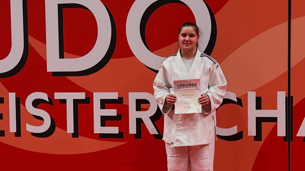 Hannah Diekmann von Blau-Weiss Hollage kehrt von den Deutschen Judo Einzel Meisterschaften der u18 erfolgreich aus Leipzig zurück. Foto: Blau-Weiss Hollage